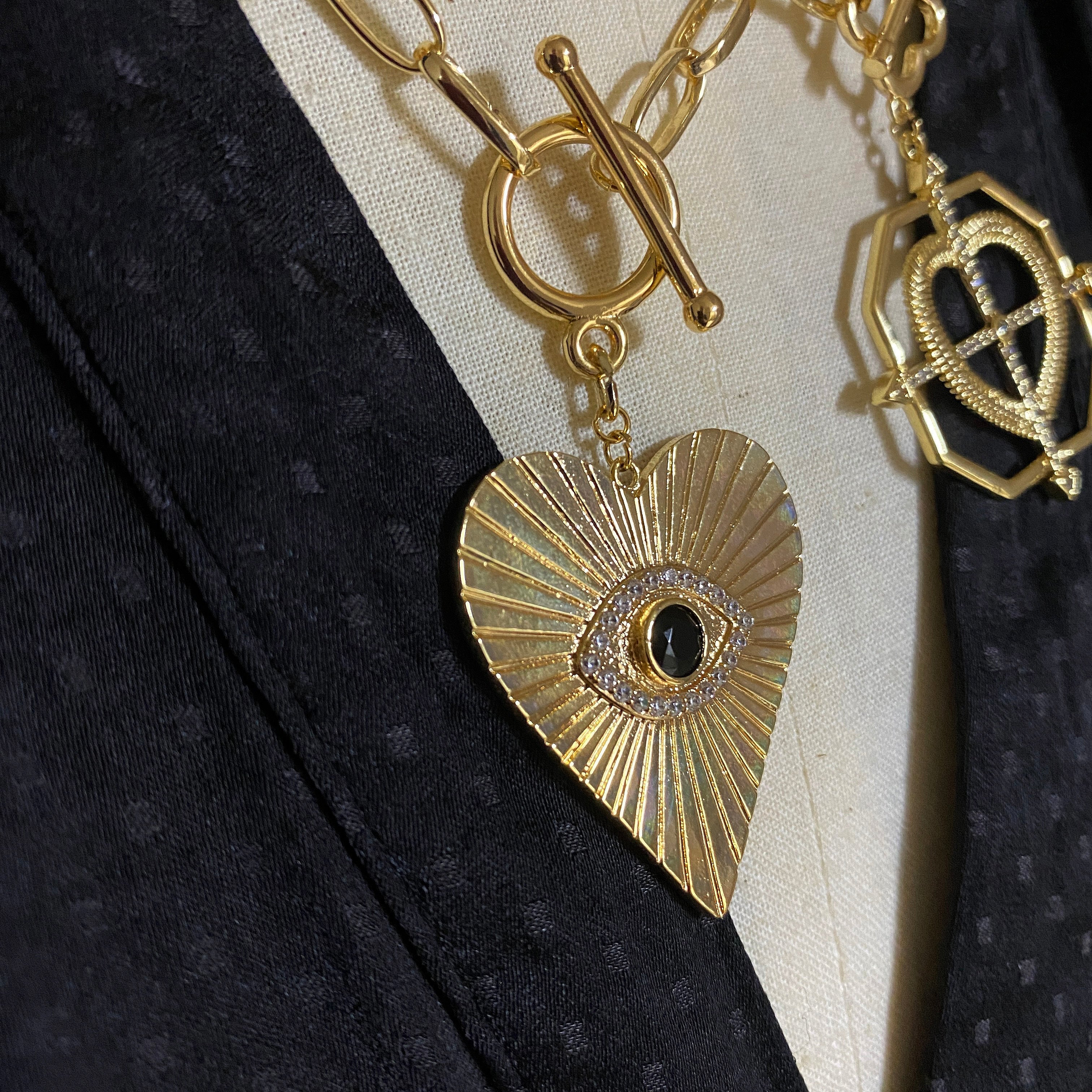 Gold amore charm and chain fob necklace